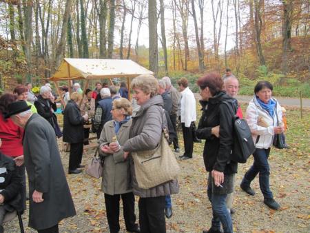 Sprejem gostov iz Velikih Lašč in dvig zastave v čast Šafarskemu v okviru vseslovenske akcije Moja dežela-lepa in gostoljubna 27